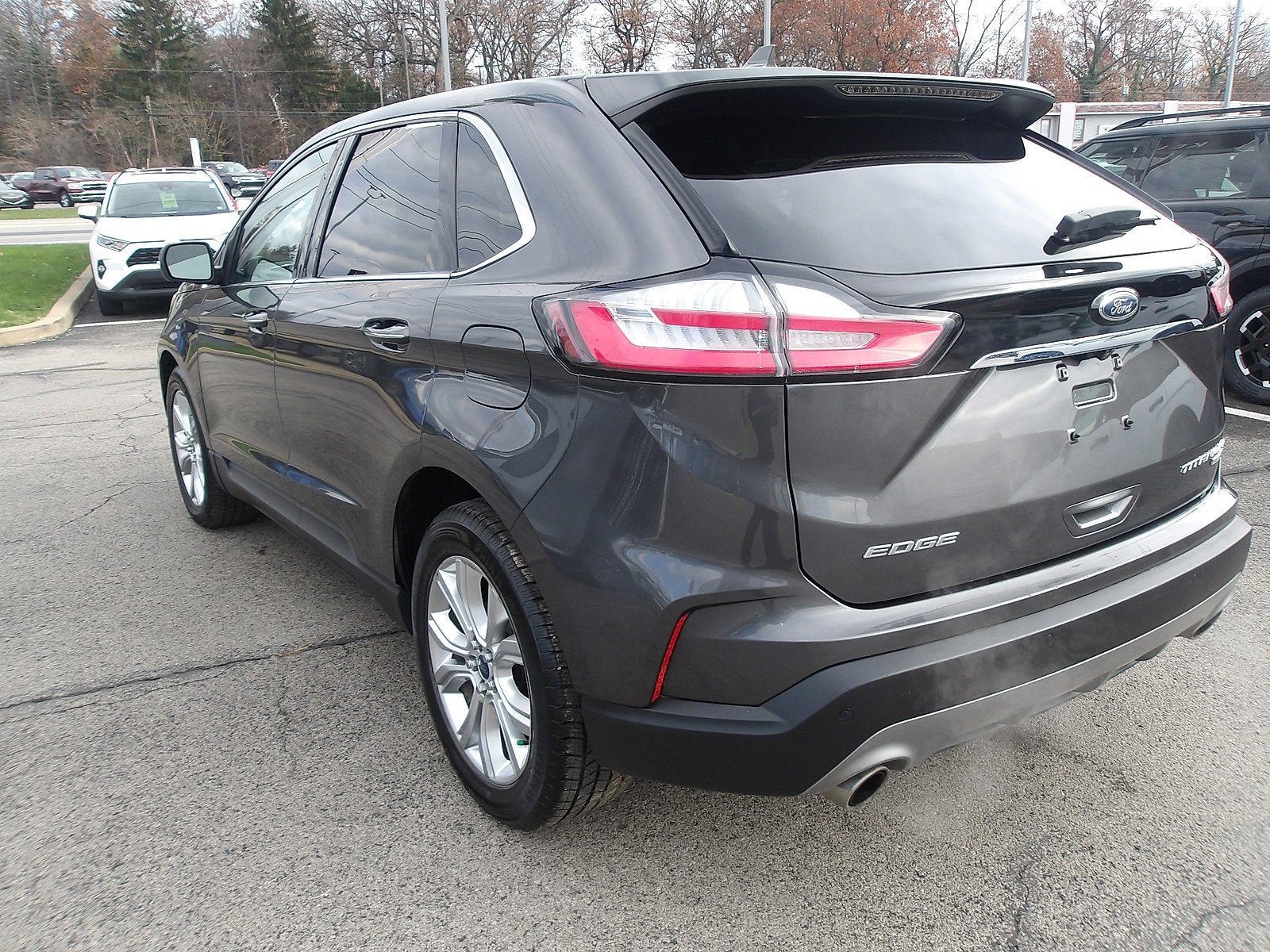 2020 Ford Edge Titanium
