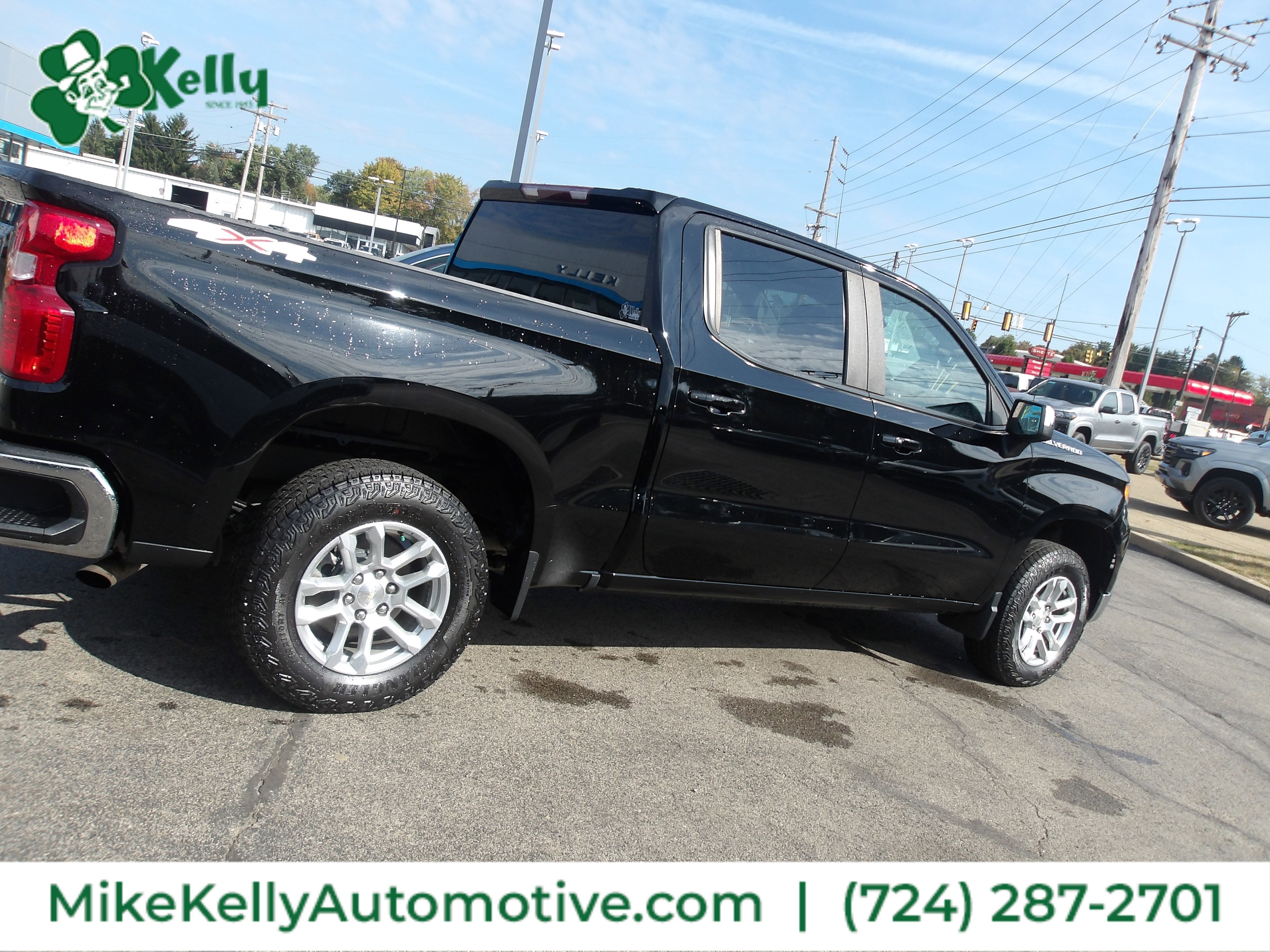 2022 Chevrolet Silverado 1500 LT (2FL)