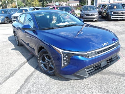2026 Kia K4 LXS