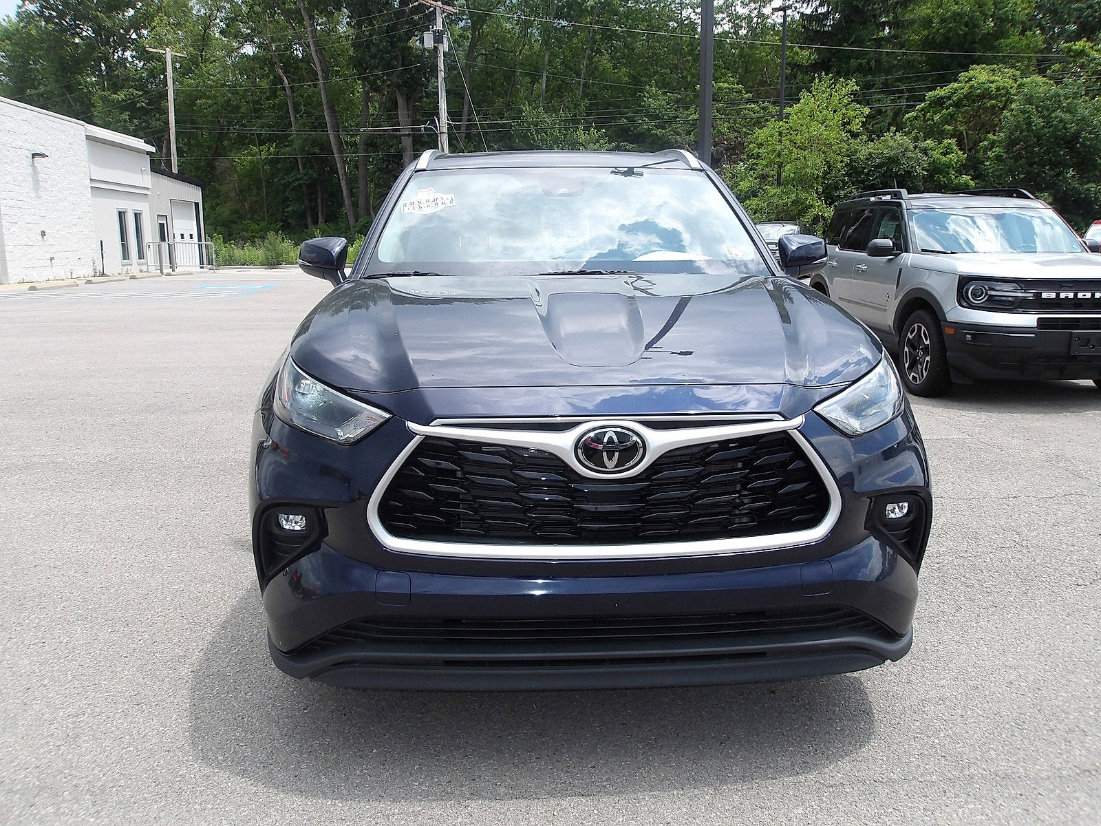 2024 Toyota Highlander LE