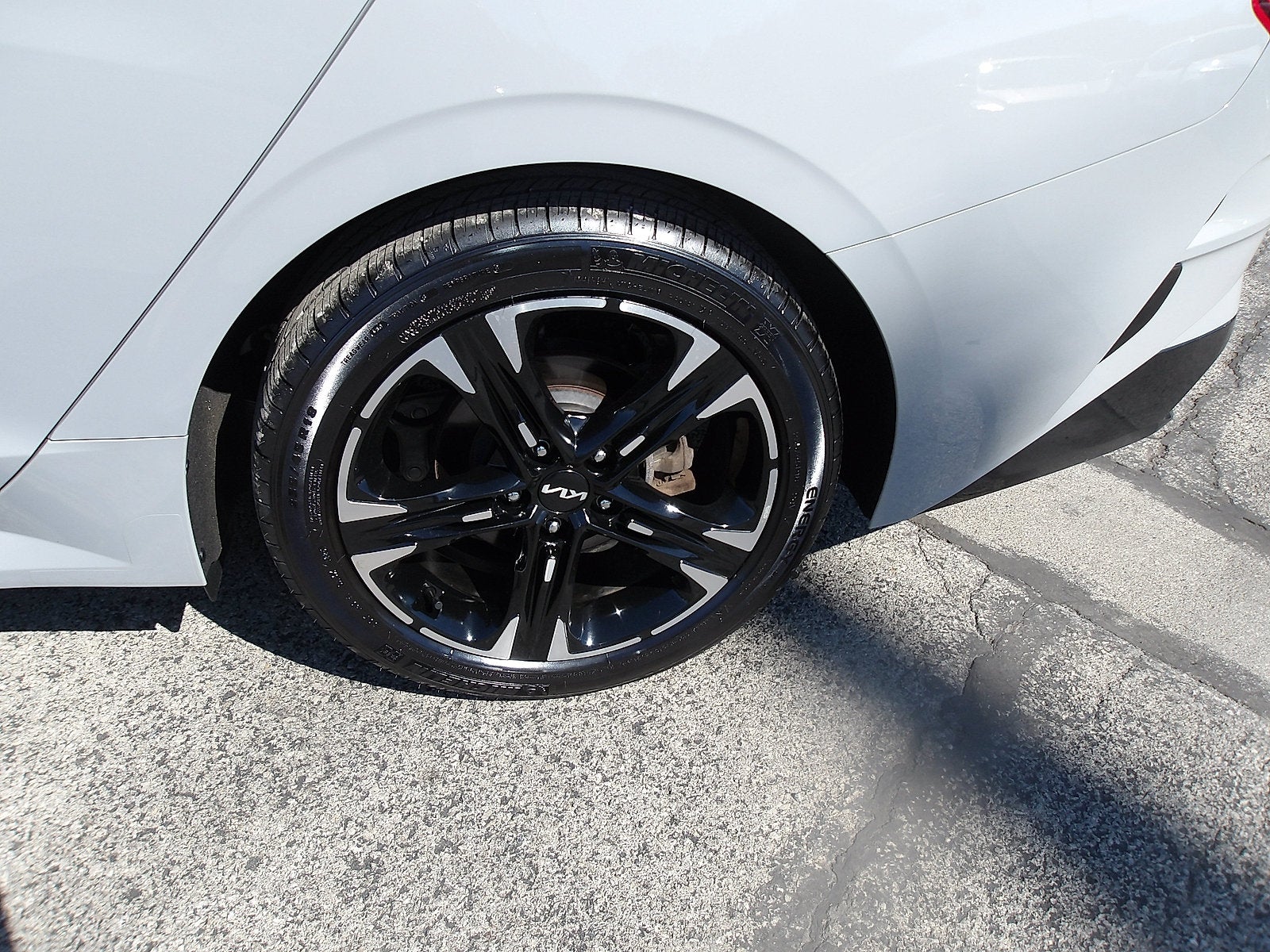 2024 Kia K5 GT-Line