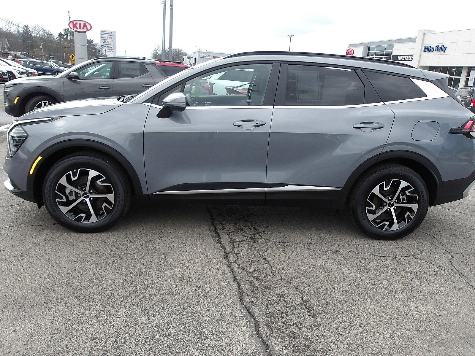 2025 Kia Sportage EX