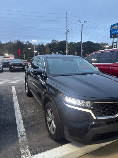 2022 Kia Sorento LX