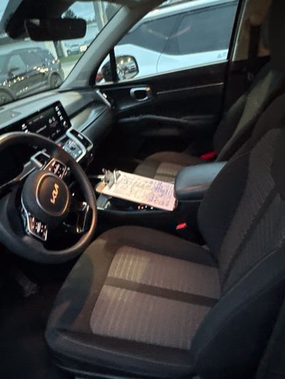2022 Kia Sorento LX
