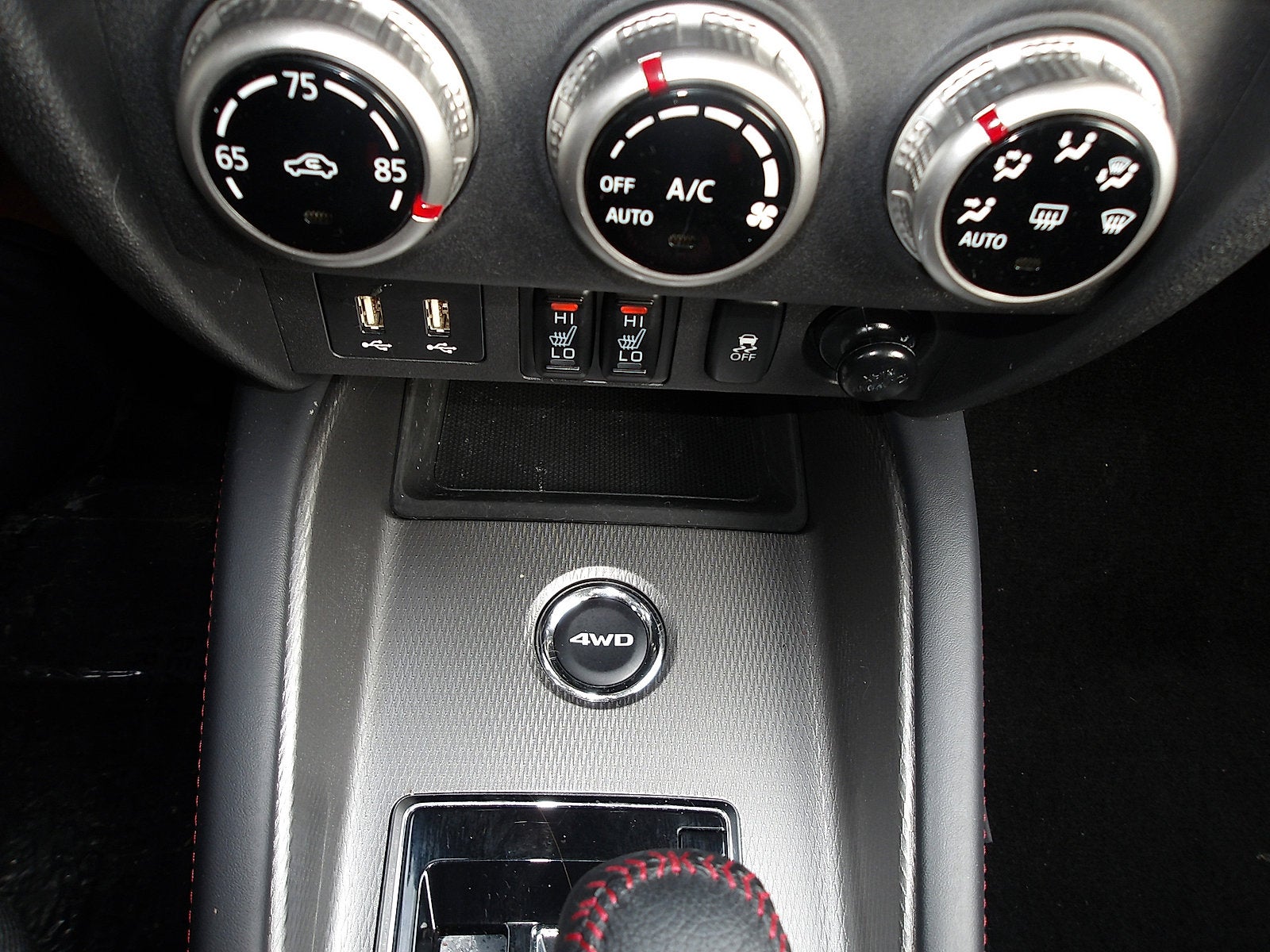 2024 Mitsubishi Outlander Sport S