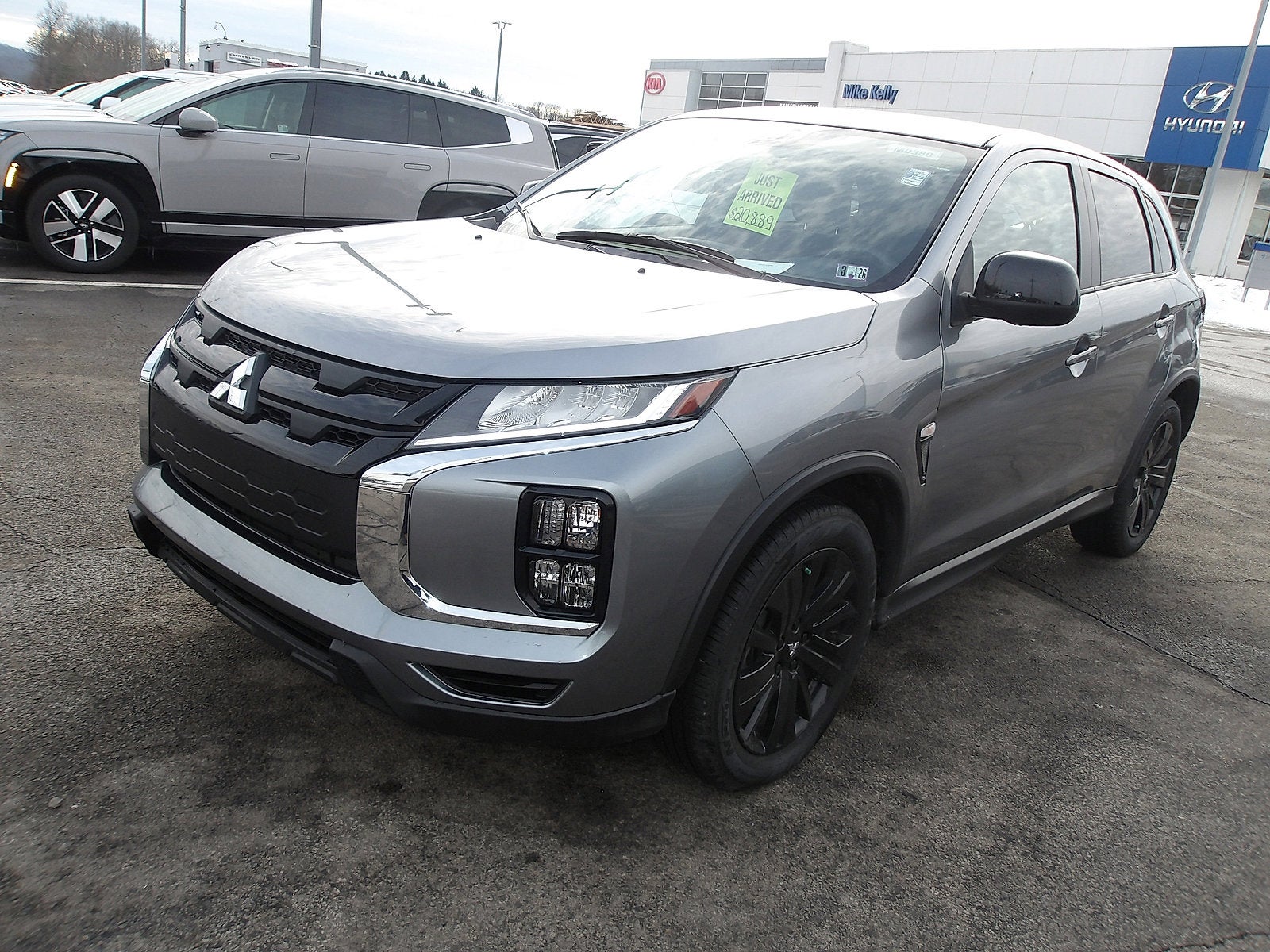 2024 Mitsubishi Outlander Sport S