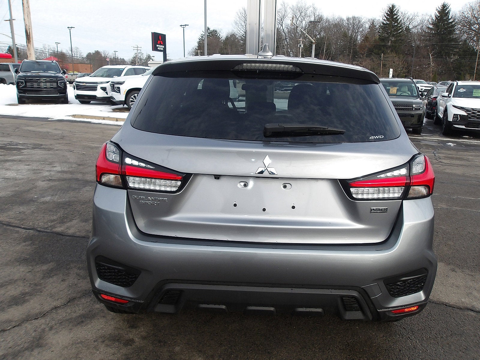 2024 Mitsubishi Outlander Sport S