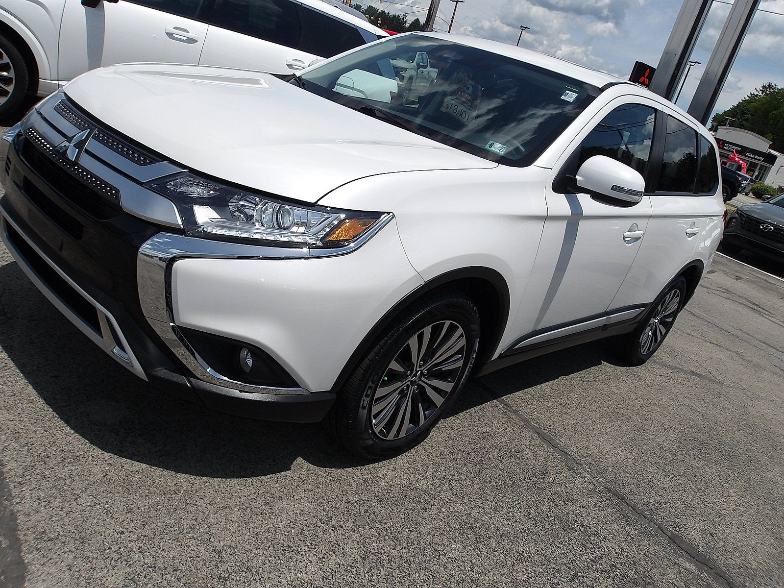 2020 Mitsubishi Outlander ES