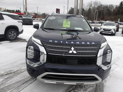 2023 Mitsubishi Outlander SEL