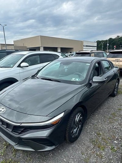 2024 Hyundai Elantra Hybrid Blue