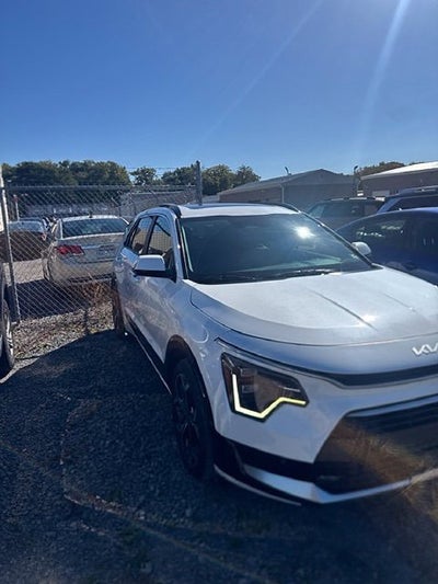 2023 Kia Niro SX Touring