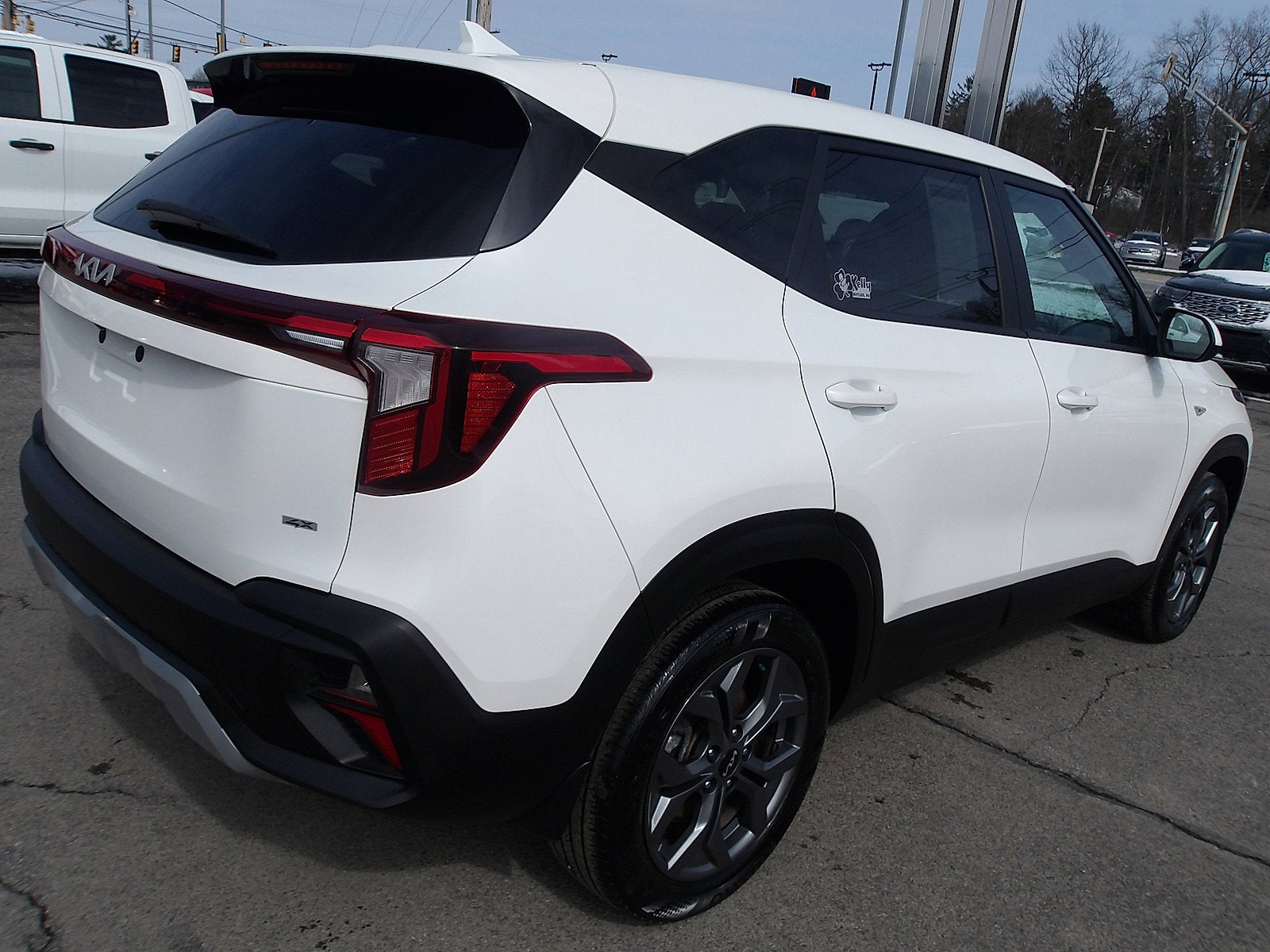 2024 Kia Seltos LX