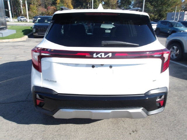 2024 Kia Seltos SX