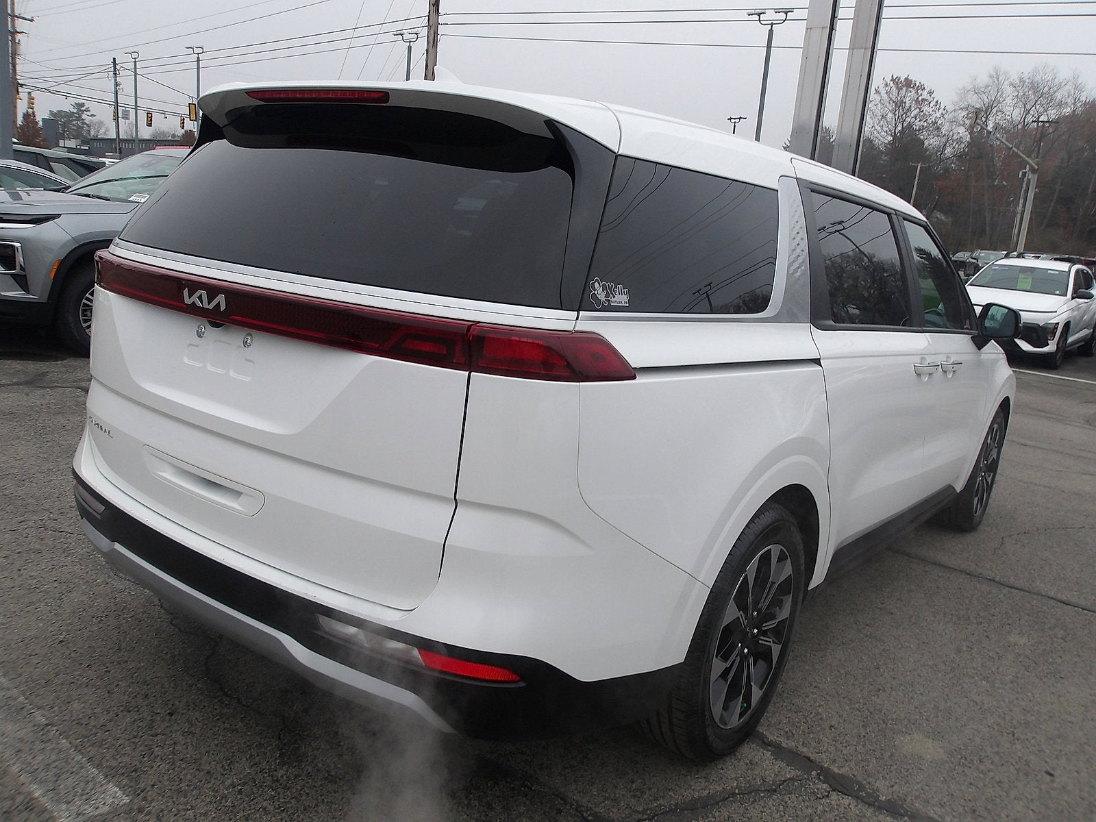 2023 Kia Carnival EX