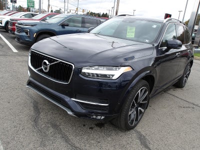 2019 Volvo XC90 Momentum