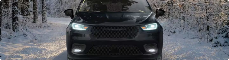 Choosing between the 2026 Chrysler Pacifica and the 2026 Honda Odyssey