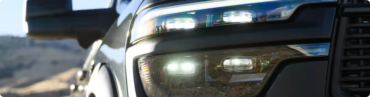 2026 Ram 2500 HEMI V-8 and Cummins Turbo Diesel engines